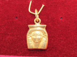 Pendentif Bijoux Égyptien Déesse Hathor Pendentif Féminin Divin Or 18K 0.8Gr - £136.66 GBP