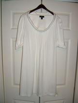 Alyx Dress Women&#39;s Short Sleeve Dip Front Dress Size Medium White Dress - $14.80