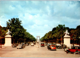 Avenue Des Champs Elysees Paris France Postcard - £5.22 GBP