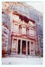 Postcard Of Tomb Of The Last King Kingdom Of Jordan - £8.52 GBP
