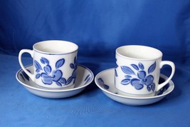 Pair of Williams Sonoma Grande Cuisine IDG Blue White Flowers Cup and Saucers - £13.14 GBP