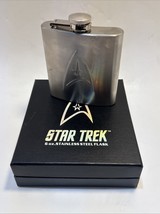 Star Trek Classic Command Embossed Logo 6 oz Stainless Steel Flask In Box - €31,16 EUR