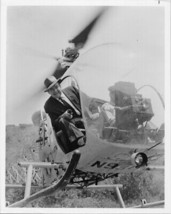 Highway Patrol TV series 1970&#39;s 8x10 photo Broderick Crawford exits helicopter - £9.44 GBP