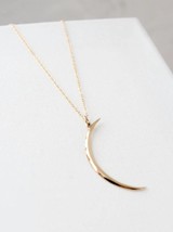 Katie Waltman crescent gold necklace in Brass - size One Size - £32.78 GBP