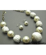 White Pearl Sequin Ice NECKLACE SET COSTUME JEWELRY - $23.09 CAD