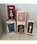 Lot of 5 Barbie Hallmark Collectors Club Keepsake Ornaments 1996, 1998, ... - €34,45 EUR Lot of 5 Barbie Hallmark Collectors Club Keepsake Ornaments 1996, 1998, ... - €34,45 EUR
