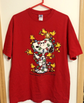 Vintage Peanuts Snoopy Woodstock Friends Brighten The Holiday Red T Shir... - $16.69