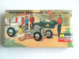 Factory Sealed Green Hornet Ford &quot;T&quot; Show And Go Roadster By Monogram #PC61 - £27.86 GBP