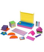What&#39;s Her Face What&#39;s Her Space Activity Playset by Mattel - $188.96 MXN