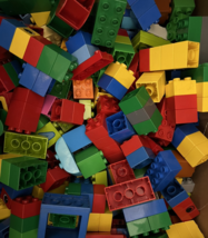 Lego Duplo Lot 500 pc Random Parts Bricks Pieces red blue green yellow - $98.01