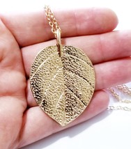 Gold Leaf Necklace, Gold Charm Necklace, Leaf Pendant Necklace, Best Fri... - £22.31 GBP