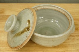 Studio Art OR Wilson River Pottery Covered Casserole Serving Bowl Tan St... - £35.21 GBP