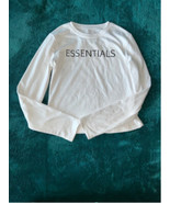 Women's White Long Sleeve Crop Top Size Large - $147.14 MXN Women's White Long Sleeve Crop Top Size Large - $147.14 MXN