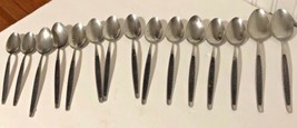 Walcott Stainless Steel Dots Set of 15 2 Teaspoons Oval Place Spoons 2 s... - $18.81