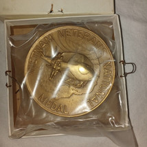 1984 Vietnam Veterans National Congressional Medal 76mm Bronze, Sealed - £35.54 GBP
