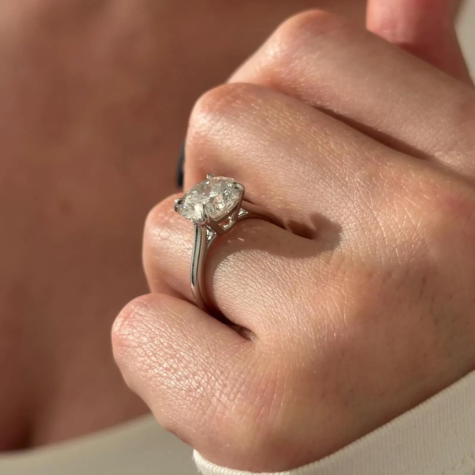 4 Carat E VVS2 Round Brilliant Diamond Cathedral Engagement Ring in White Gold Item image 9
