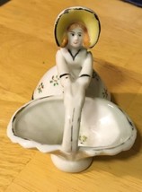 Vtg Porcelain Figurine Girl w/ A Basket - £5.32 GBP