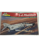 REVELL MONOGRAM F-4 PHANTOM SNAPTITE 1:72 1998 NO GLUE SKILL 1 - $521.90 MXN