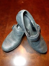 Clarks Bendables Black Leather Heels Shoes Buckle Sz 7.5M 34966 Womens - £14.42 GBP