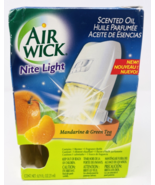 Air Wick Scented Oil Plug In Night Light Nite Mandarin Green Tea Plugins - $54.57 CAD
