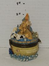 Noah's Ark Trinket Box Multi Color Blue Brown 3” Tall - $266.95 MXN