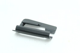 2015-2021 MERCEDES C300 W205 FRONT LEFT REARWARD FACING SEAT TRACK COVER H1544 image 3