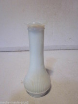 Vintage Randall White Milk Glass Art Deco Ribbed Neck Bud Flower Vase - £7.86 GBP
