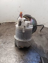Fuel Pump Assembly Tank Mounted US Market Fits 04-09 MAZDA 3 1192272 - $984.91 MXN