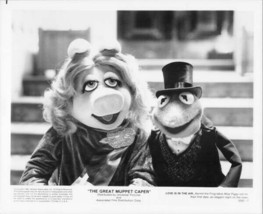 The Great Muppet Caper 1981 original 8x10 photo Kermit and Miss Piggy - £19.55 GBP
