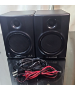 M-Audio Studiophile AV-40 Desktop Speakers Studio Monitors For Parts Or ... - $24.18