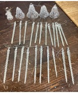 Set Of 22 Glass Icicles, 4 Glass Bells And 1 Glass Angel - $244.80 MXN