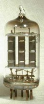 By Tecknoservice Vanne De Radio Ancienne 6T8 Marque Différentes NOS et Usés - $8.96