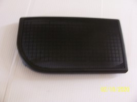 ELDORADO RIGHT BLACK SPEAKER COVER GRILL OEM USED 1995 1996 1997 1998 19... - $1,279.35 MXN