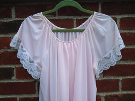 1960s Society Nightgown Nightie Pale Pink Size L Lace Trim Vintage Sleepwear - £23.88 GBP