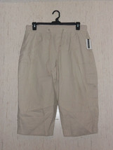 Nwt Womens $46 Bay Studio Plus Stretch Beige Capris / Cropped Pants Size 1X - £22.00 GBP