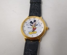 Walt Disney Mickey Mouse Girls / Women Thin Wrist Watch Leather Band VTG - $12.88