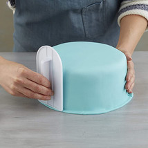 Cake Icing Smoother Tool - £8.74 GBP