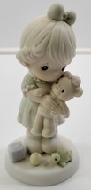 *R55) Precious Moments 1993 Members Only &quot;Loving&quot; Figurine - £11.67 GBP