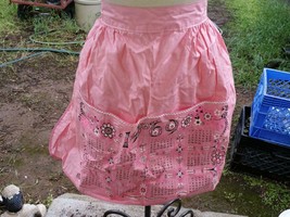 Vintage Apron 1969 Calendar Waist Tie Pink Clean - £19.97 GBP