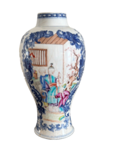 Fine Vintage Chinese Export 9.5&quot; Tall Hand Painted Baluster Porcelain Vase * - £474.02 GBP