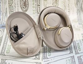 Certified Open Box

Bose QuietComfort Ultra Wireless Noise Cancel Over-E... - $287.99