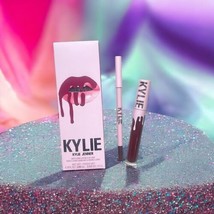 Kylie Jenner Matte Liquid Lipstick And Lip Crayon In 504 Hollyberry Matte - $29.69