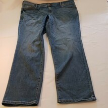 Old Navy Power Slim Straight Mid Rise Jeans Women&#39;s Size 20 Light Wash Blue - $12.46
