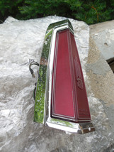 1977 CADILLAC COUPE SEDAN DEVILLE FLEETWOOD LEFT TAILLIGHT PITTING OEM U... - €103,16 EUR