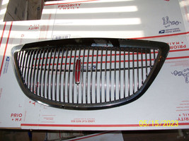 1997 1998 LINCOLN MARK VIII GRILL OEM USED WORN OFF CHROME Radiator Gril... - $151.46