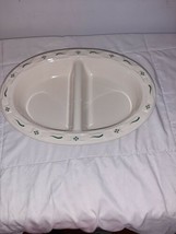 Longaberger Woven Traditions Pottery Traditional Green Divided Serving B... - $465.04 MXN