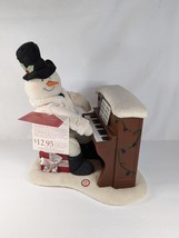 Hallmark Christmas Jingle Pals Snowman Playing Piano Lights Sings 2005 w/tag - £58.07 GBP