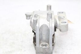 15-17 VOLKSWAGEN PASSAT Front Right Engine Mount F159 image 4