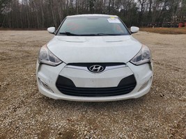 Upper Grille OEM 2013 Hyundai Veloster 90 Day Warranty! Fast Shipping an... - $83.16