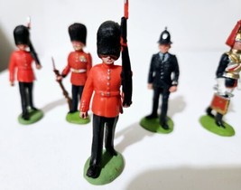 Vintage British Plastic Royal Guard Soldiers Lot of (5) Made In England + (4) - £10.63 GBP